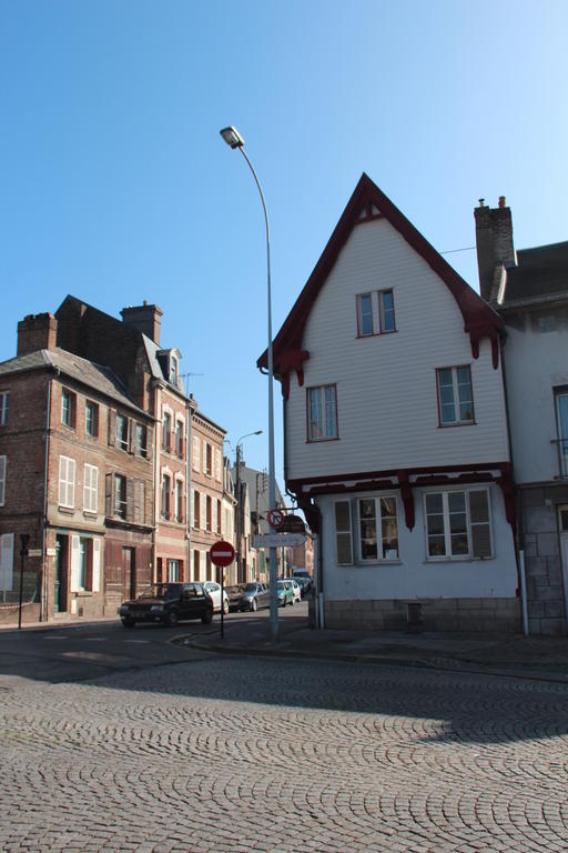 Bed and Breakfast Les Capucines Abbeville Exterior foto